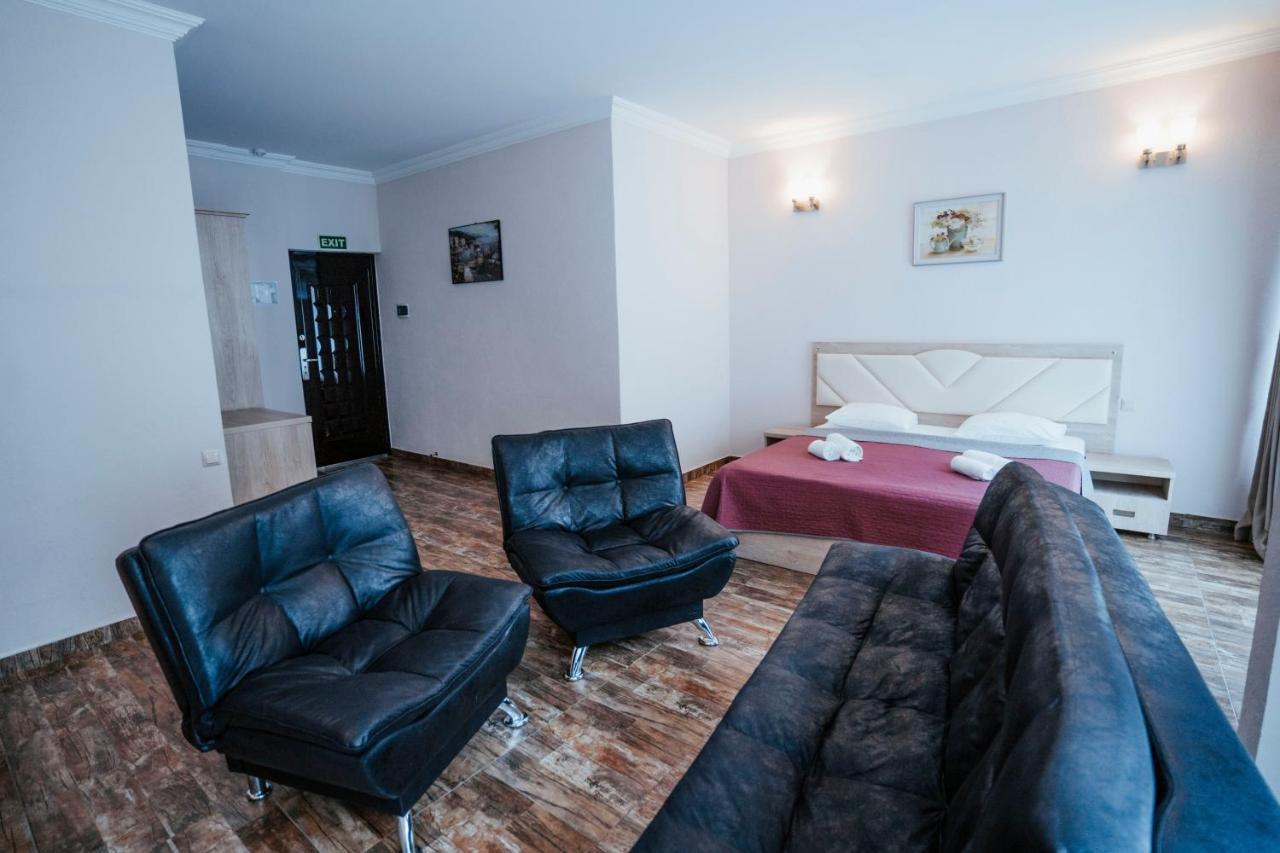 Hotel General Batumi Kültér fotó
