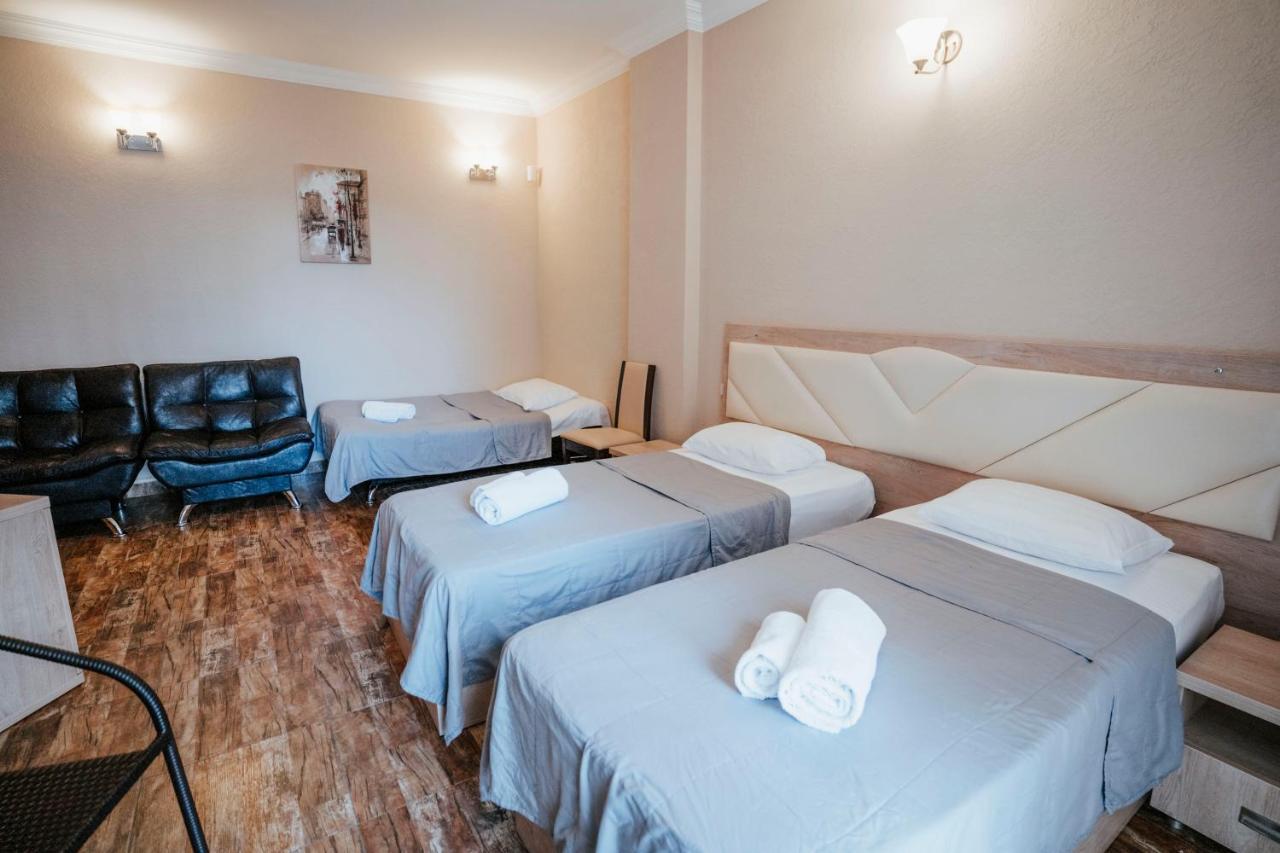 Hotel General Batumi Kültér fotó
